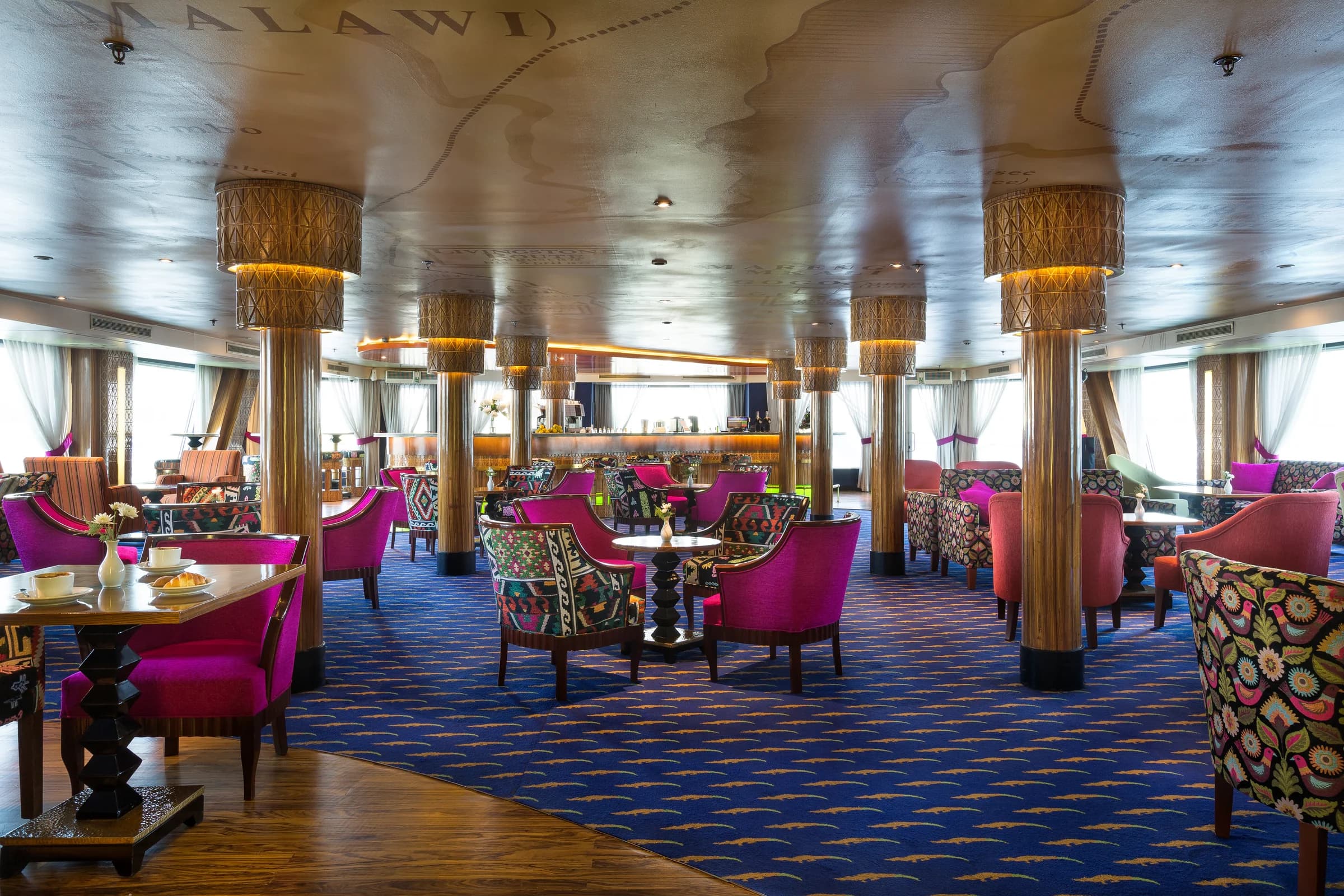 Lounge on the M/Y Alyssa
