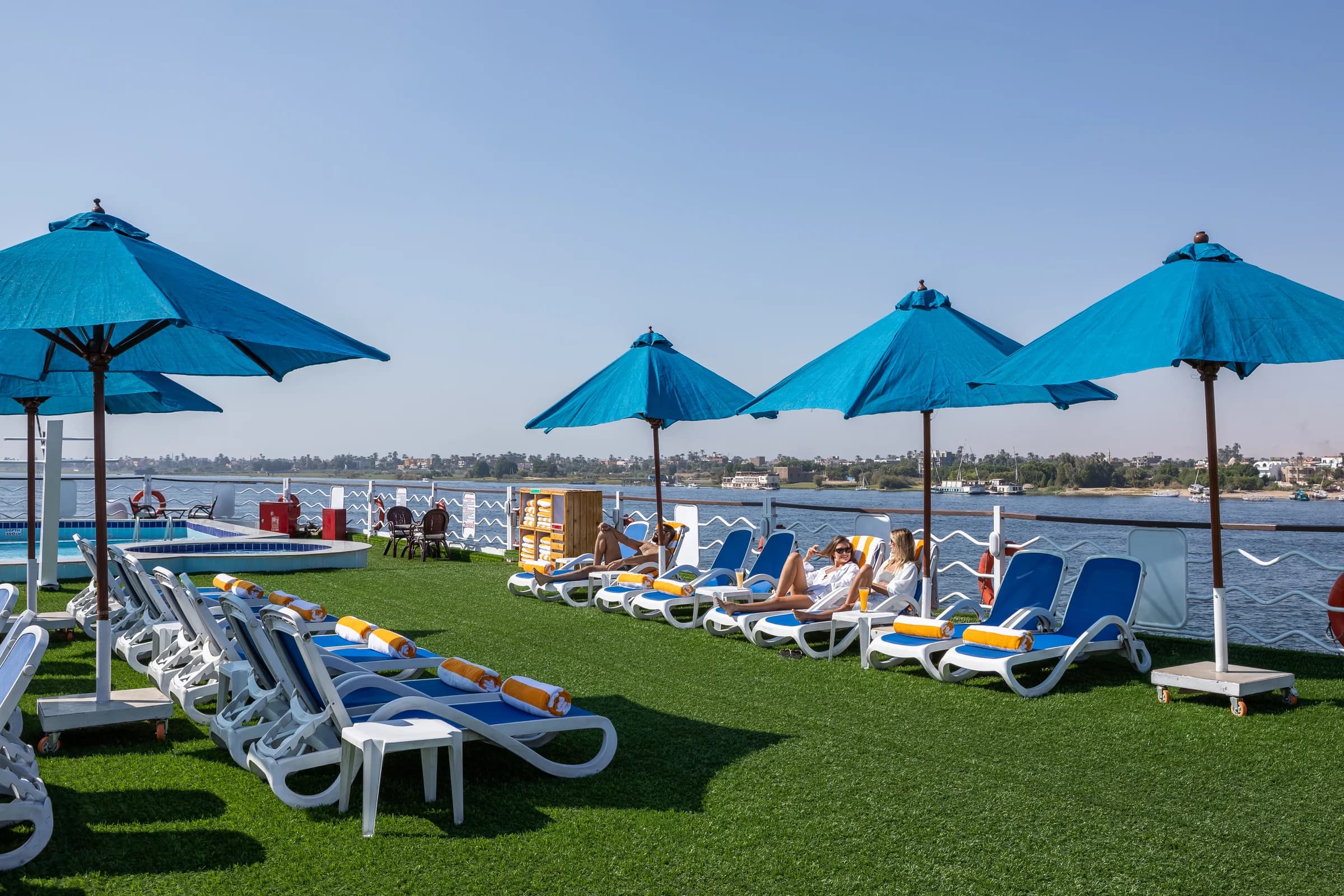 Sun deck loungers on the M/S Chateau Lafayette